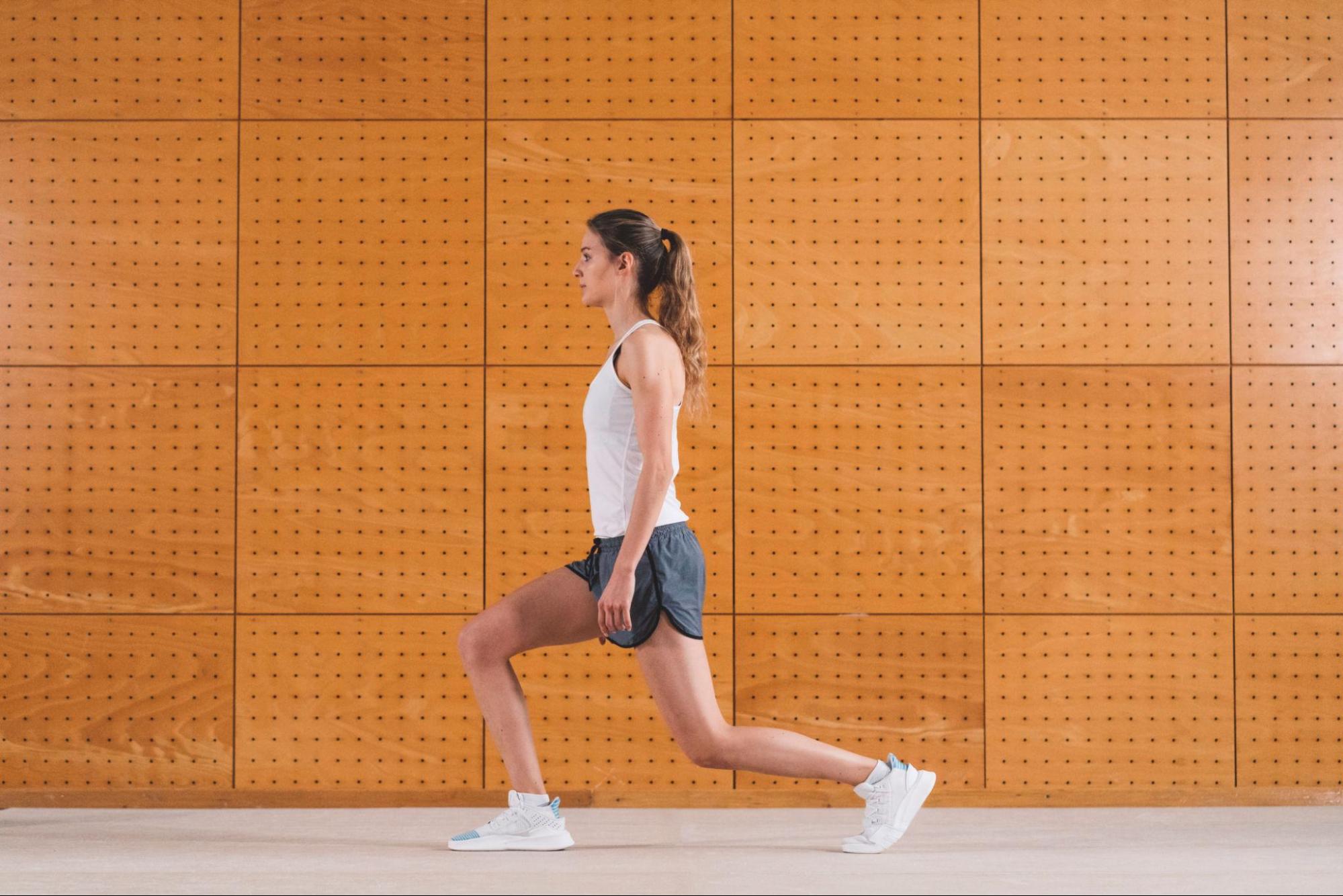 Lunges exercise at home